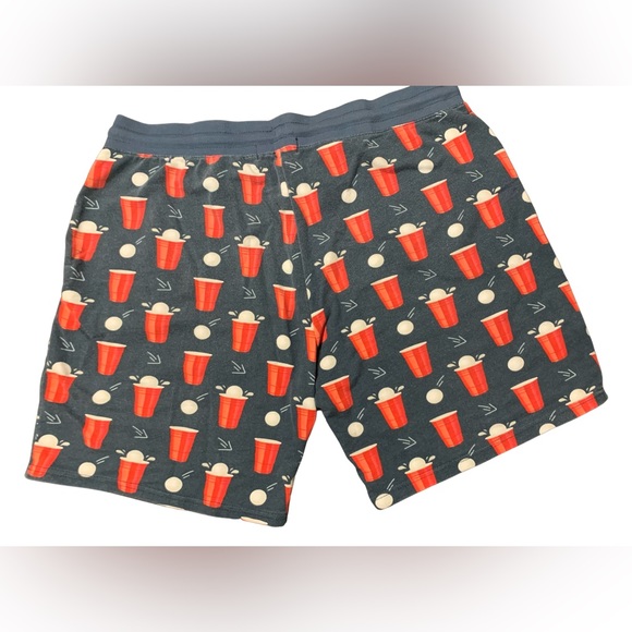 No Boundaries Beer Pong Men’s Lounge Shorts - Size: Large (36-38) - Picture 2 of 3